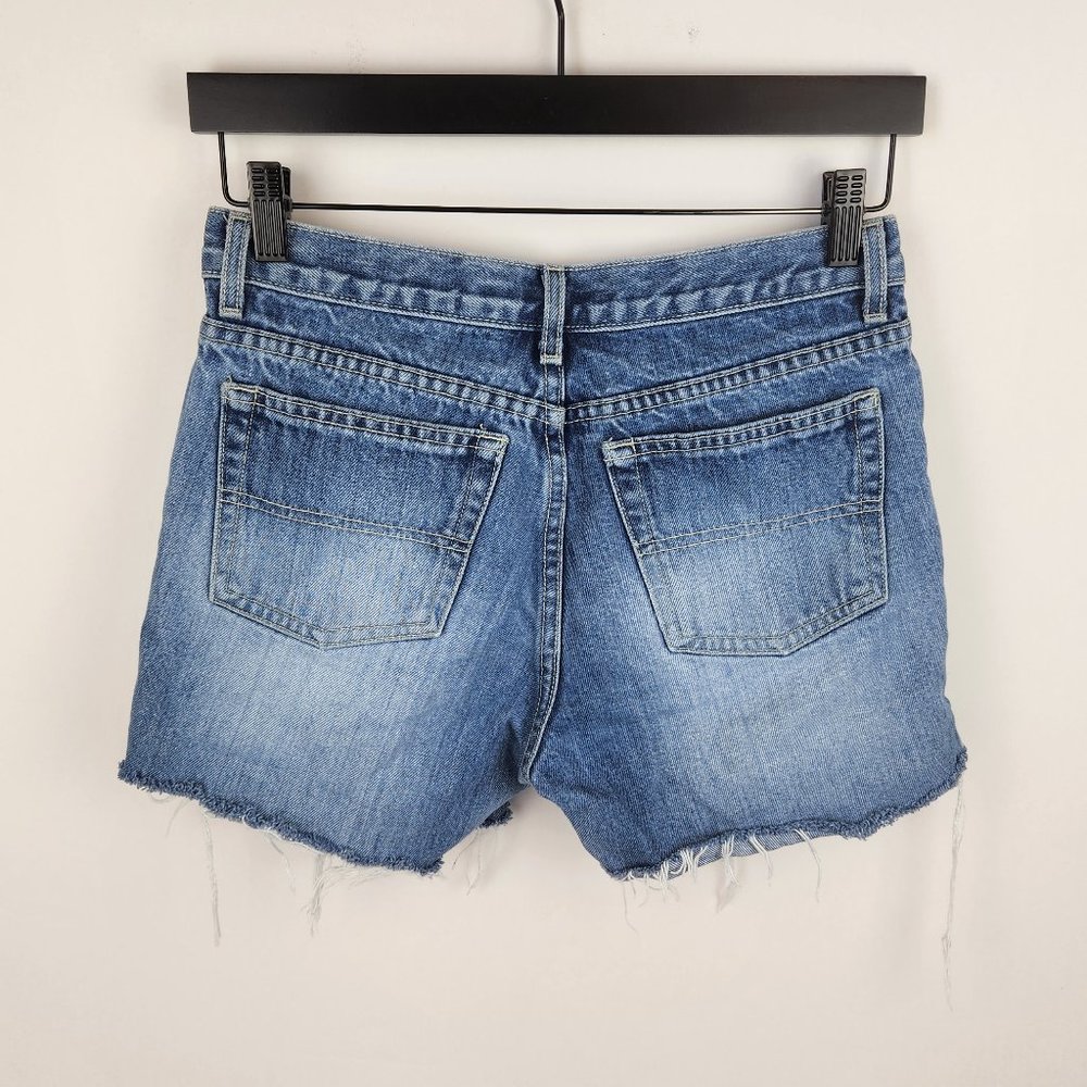 Vintage BDG Mid Rise Raw Hem Denim Shorts sz 7 - Picture 2 of 7